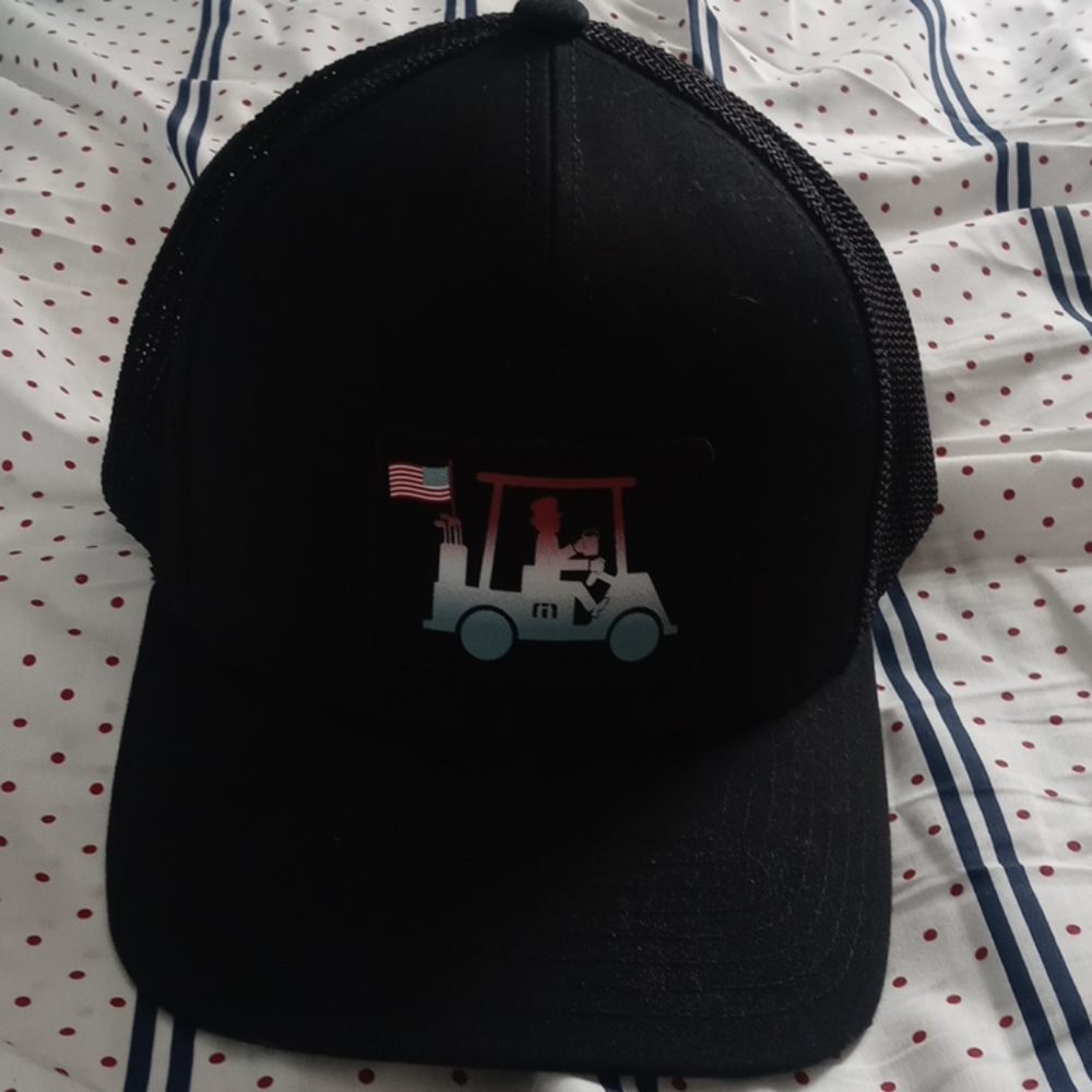 Travis mathew cart hat